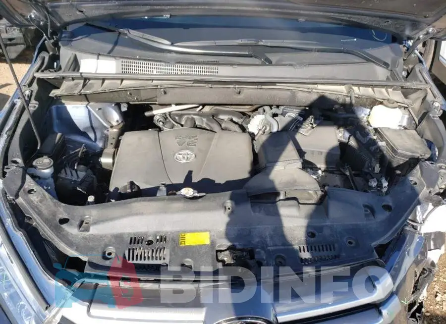 5TDJZRFHXKS706856 Photo# 7
