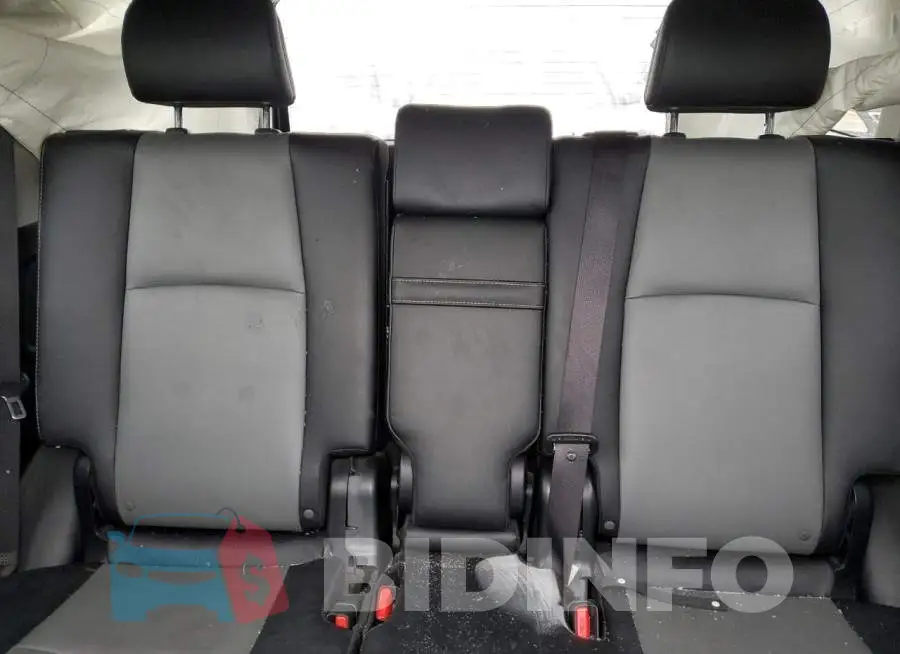 JTEBU5JR6L5765174 Photo# 10