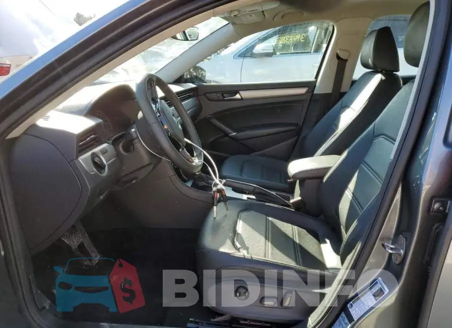 1VWSA7A35MC002447 Photo# 7