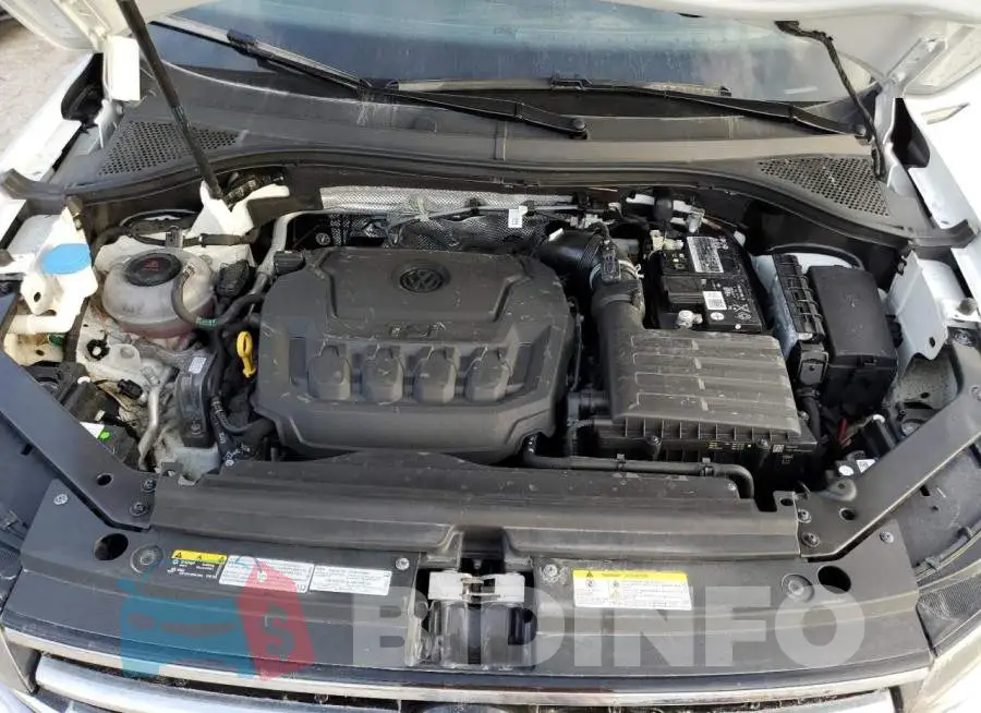 3VV2B7AX7NM038127 Photo# 12