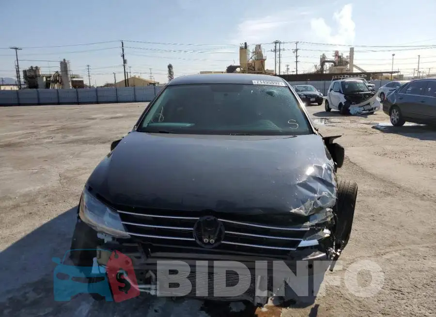 3VW2B7AJ7HM377854 Photo# 5