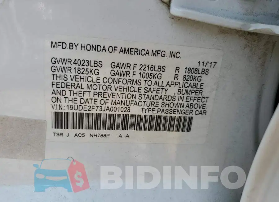 19UDE2F73JA001028 Photo# 10