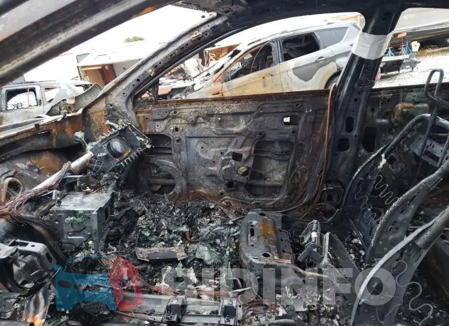 1N4AL3AP9GC143083 Photo# 7