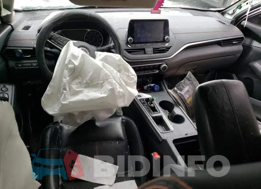 1N4BL4CV2KC175243 Photo# 8