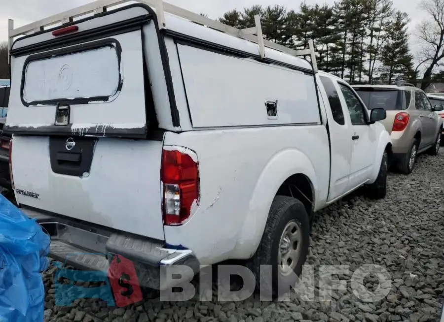 1N6BD0CT4GN755150 Photo# 3