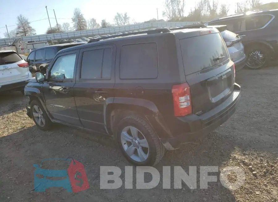 1C4NJPFB0ED826318 Photo# 2