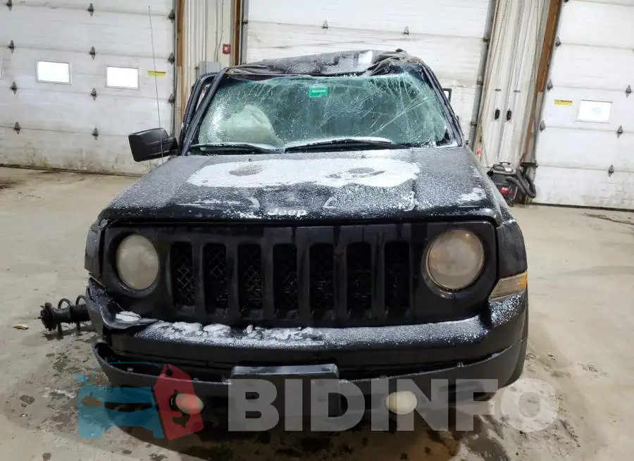 1C4NJRBB4ED773947 Photo# 5