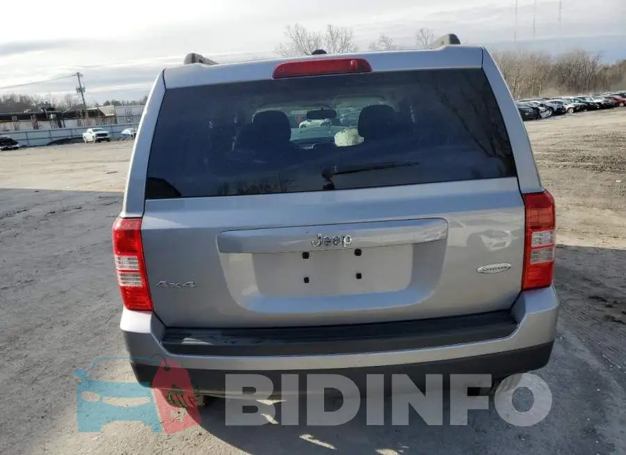 1C4NJRFB6FD417057 Photo# 6