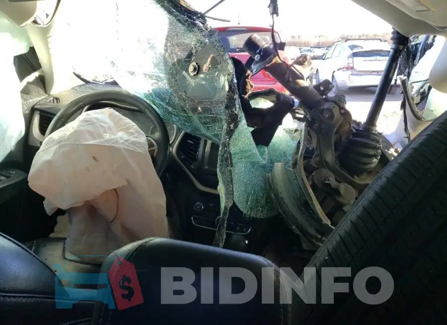 1C4PJMCB9FW614695 Photo# 8