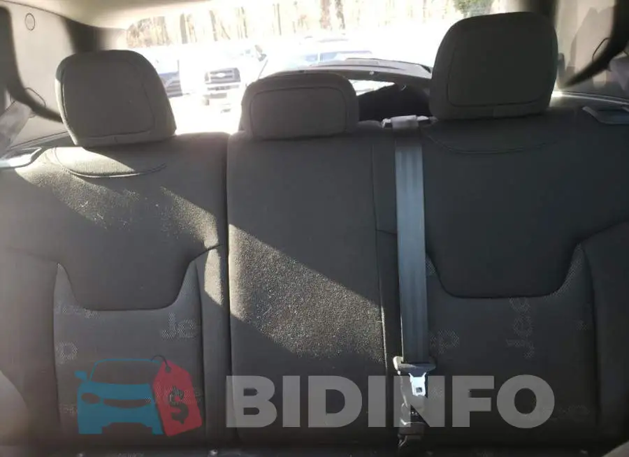 ZACCJBAT0FPB62813 Photo# 10