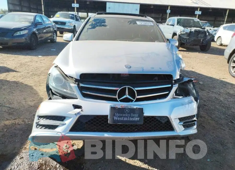 WDDGF8AB1EG156872 Photo# 5