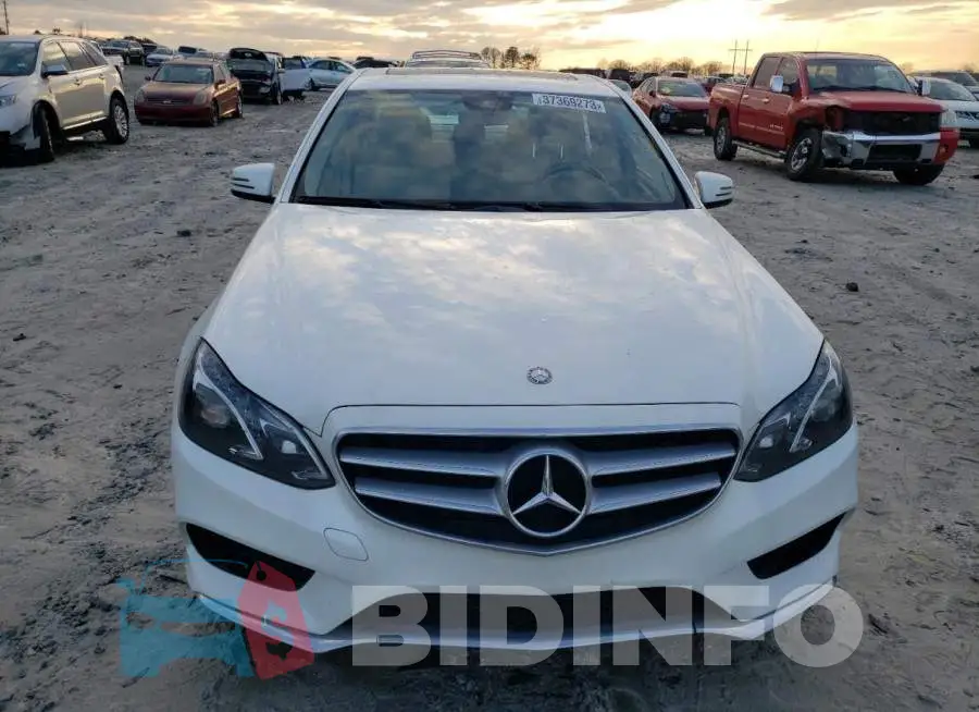 WDDHF5KB3EA983129 Photo# 5