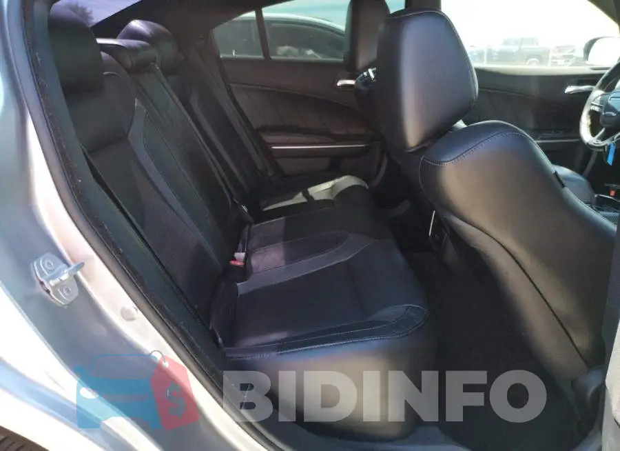 2C3CDXCT2JH244329 Photo# 6