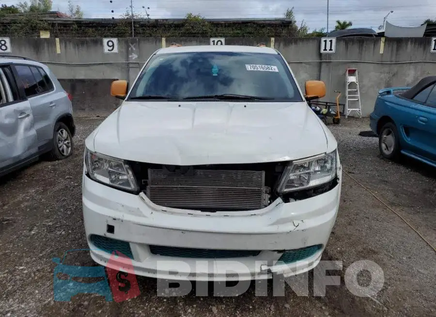 3C4PDCAB6HT598792 Photo# 5