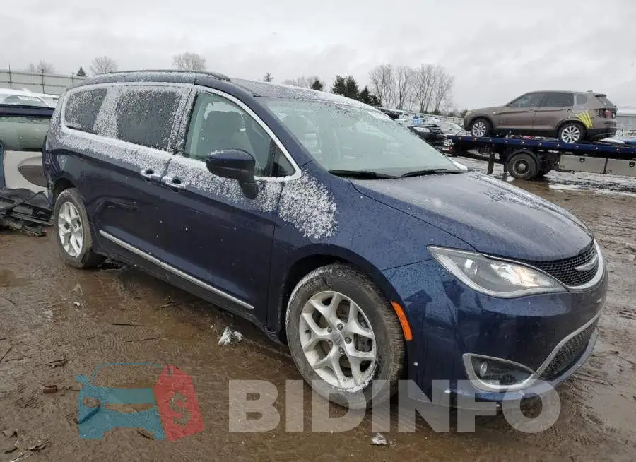 2C4RC1BG5HR777418 Photo# 4