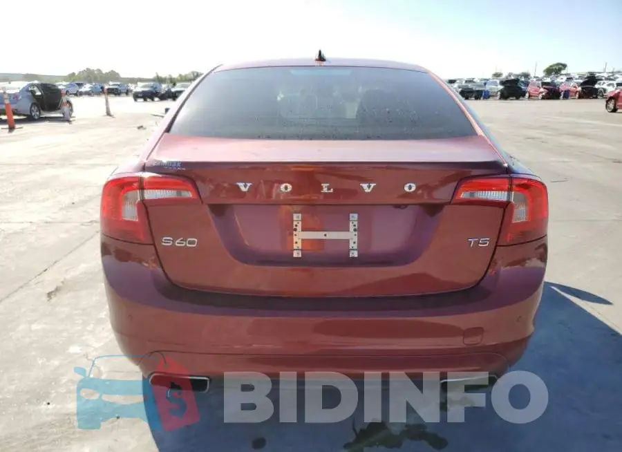 YV140MFC5F1308921 Photo# 6