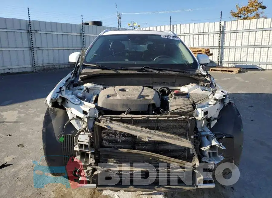 YV4102RK2L1558836 Photo# 5