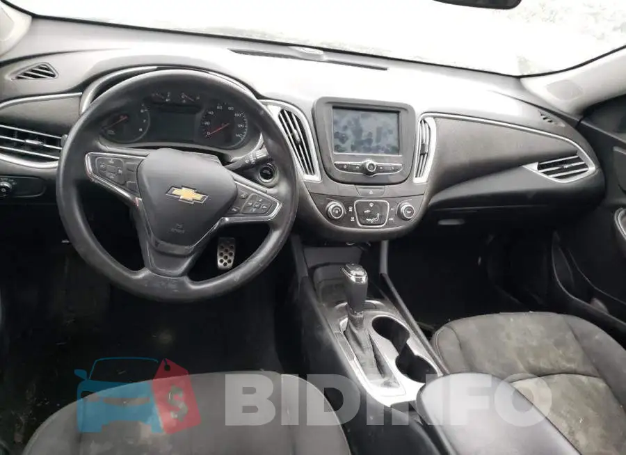 1G1ZB5ST7HF125987 Photo# 8