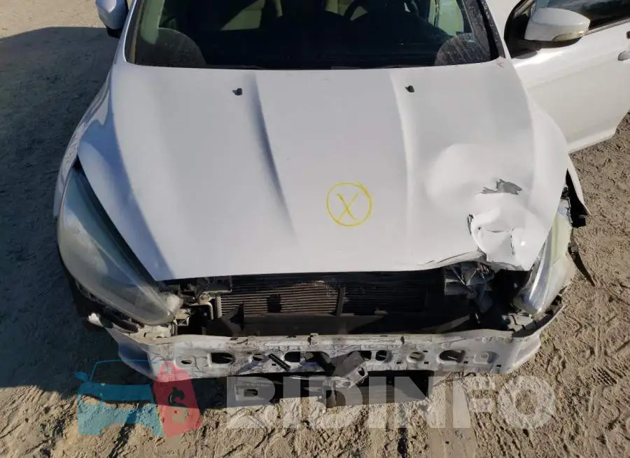 1FADP3F21FL351102 Photo# 11