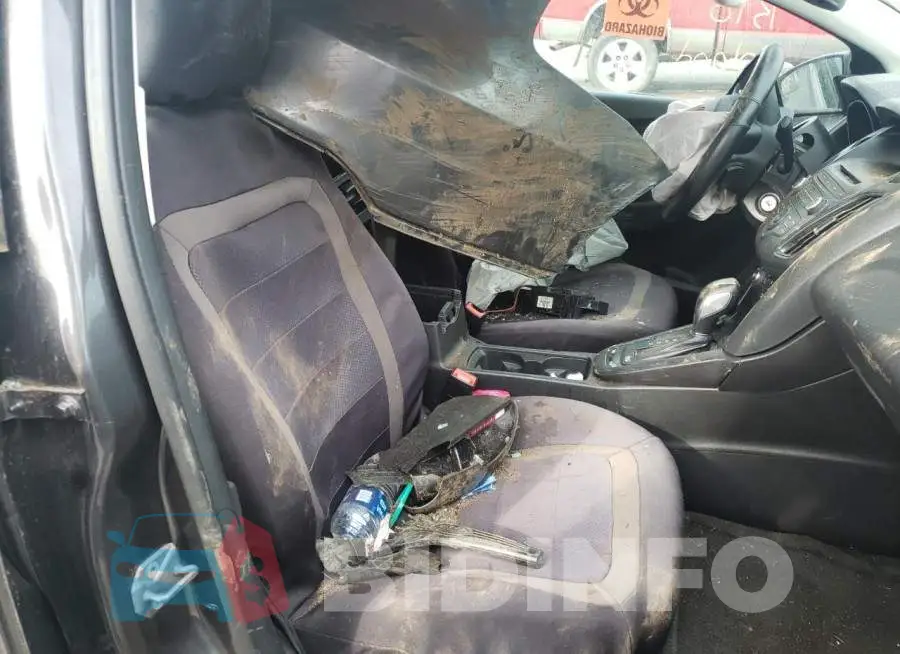 1FADP3F22FL306931 Photo# 5