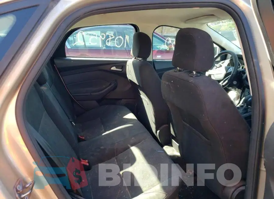 1FADP3F25HL274012 Photo# 6