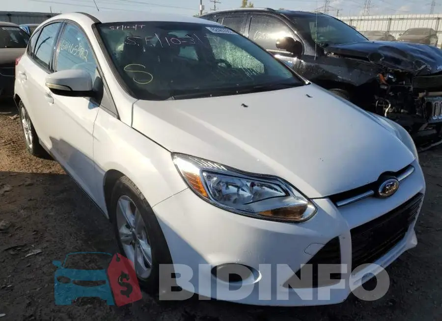 1FADP3K20EL320573 Photo# 1