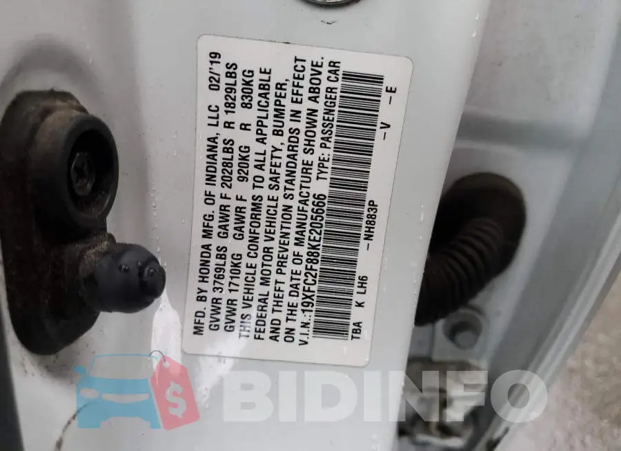 19XFC2F88KE205666 Photo# 12