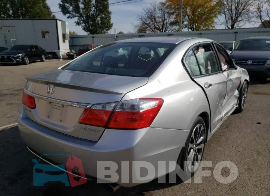 1HGCR2F59EA245514 Photo# 4