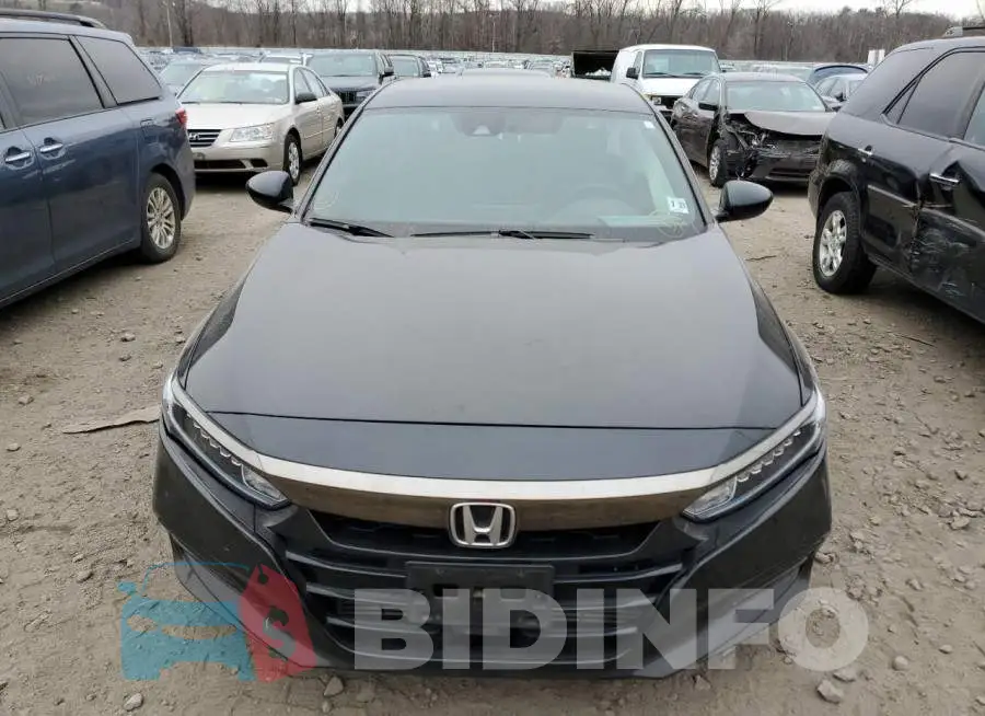 1HGCV1F30JA188831 Photo# 5