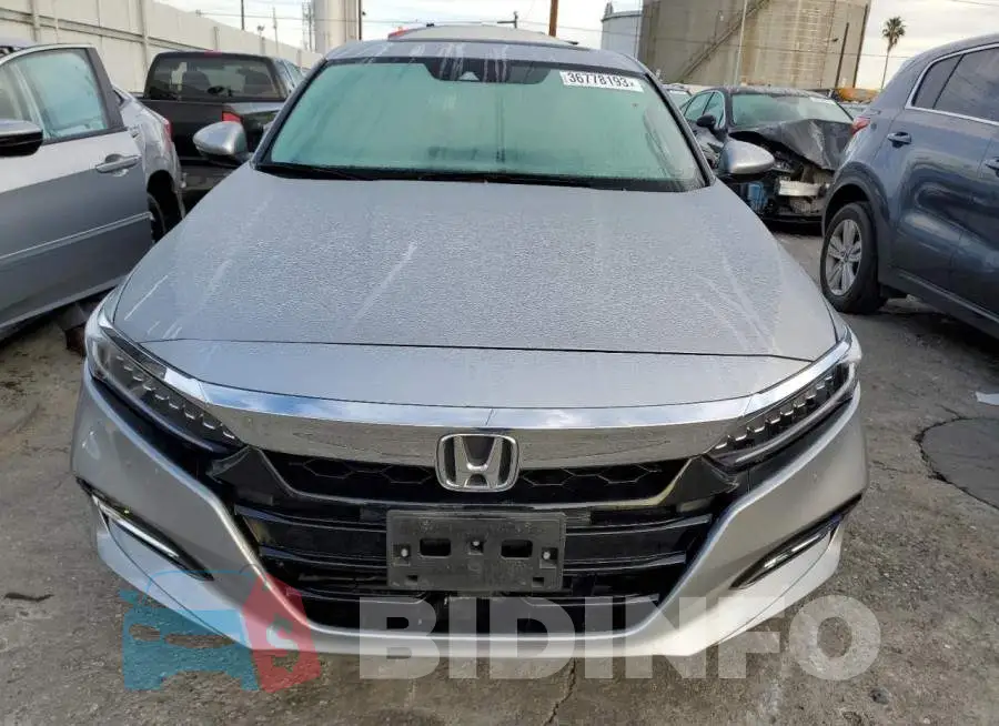 1HGCV3F95KA000435 Photo# 5