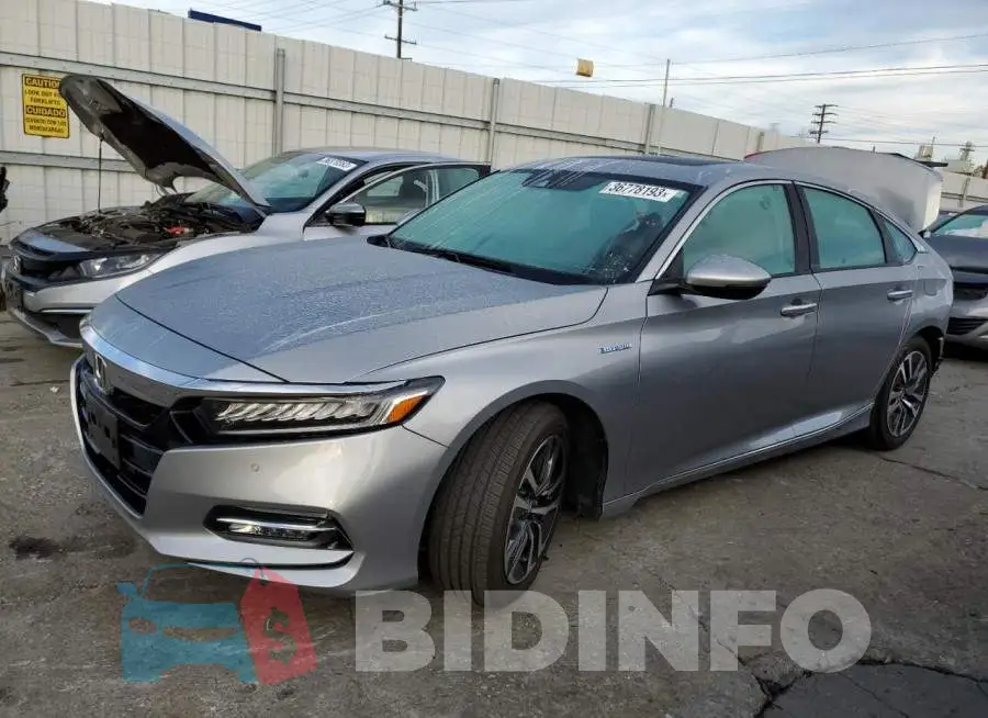 1HGCV3F95KA000435 Photo# 1