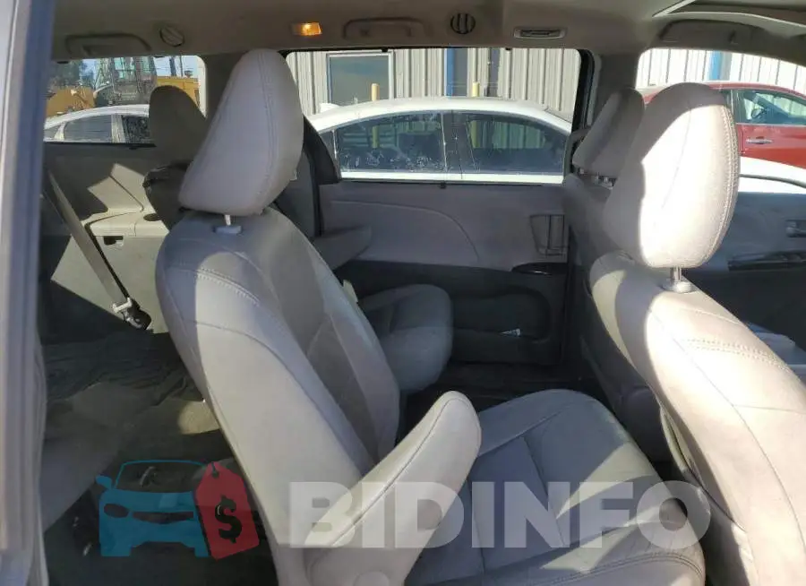 5TDYK3DCXGS711148 Photo# 11