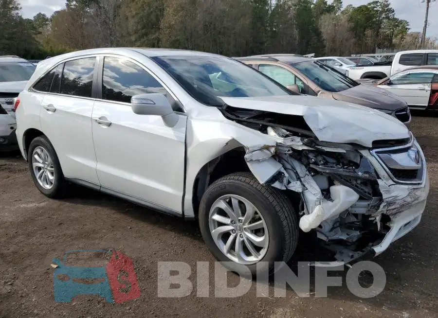 5J8TB3H52GL011486 Photo# 4