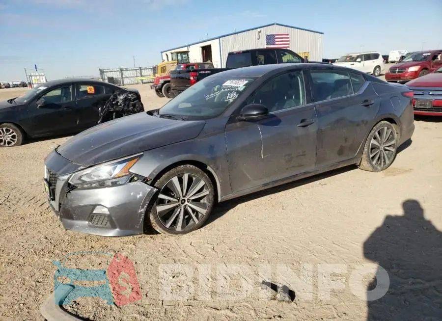 1N4BL4CV9LC127773 Photo# 1