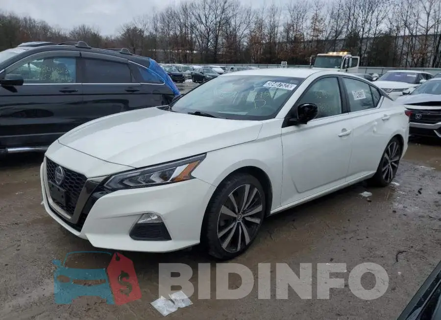 1N4BL4CV9LC250506 Photo# 1