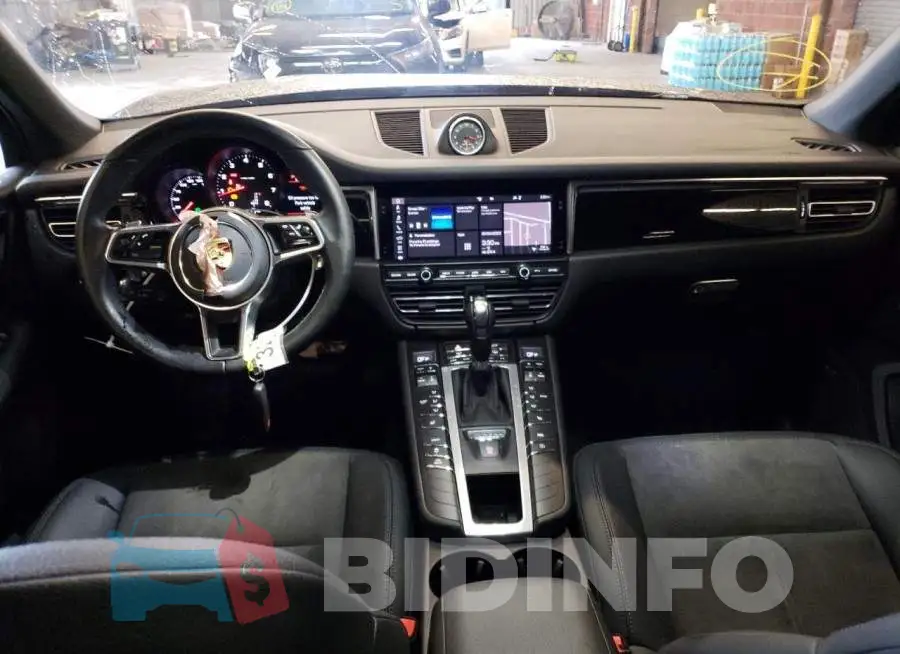 WP1AA2A50MLB18091 Photo# 8