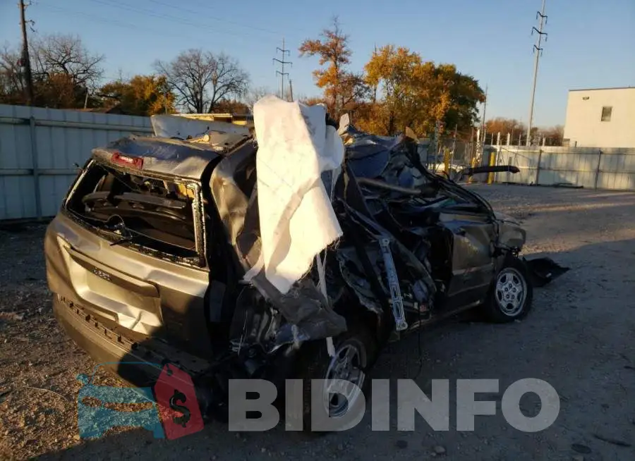 1C4NJPBA4ED596229 Photo# 4