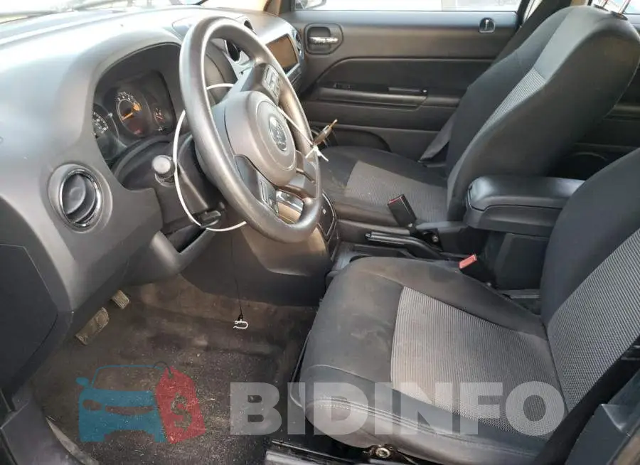 1C4NJRBB4ED783992 Photo# 7