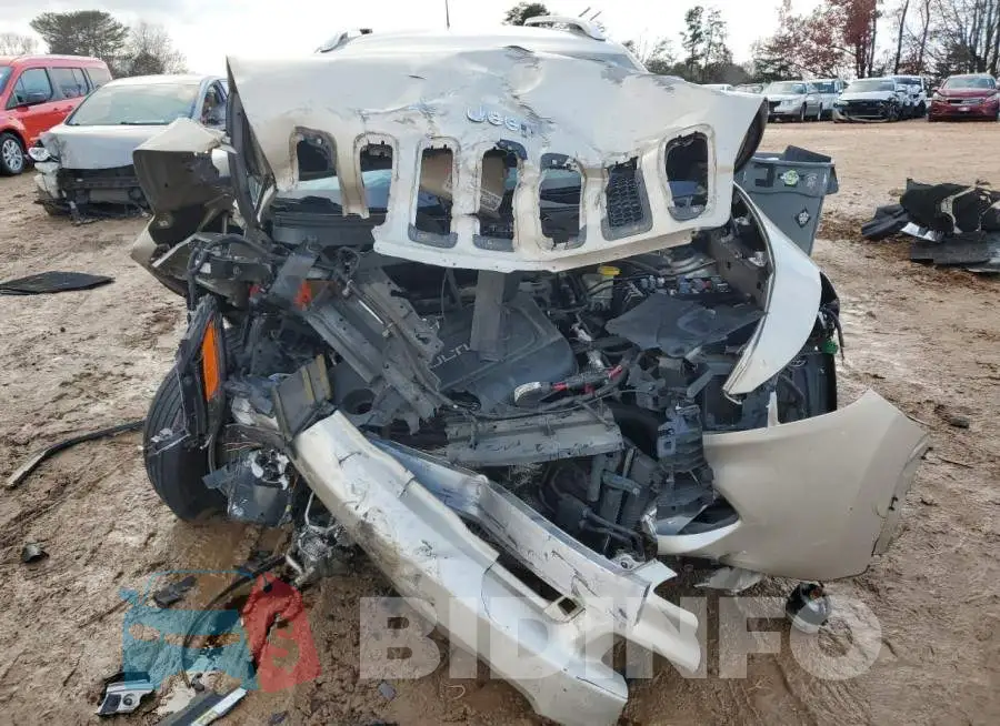 1C4PJMCB2FW593110 Photo# 5