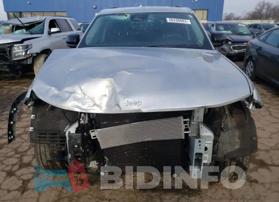 1C4RJKAG2M8166376 Photo# 5