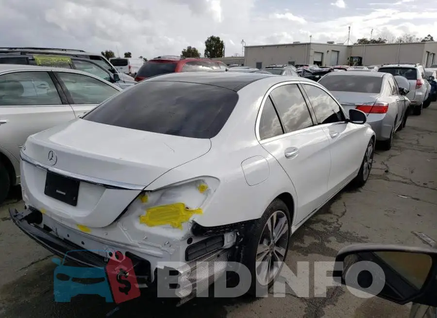 WDDWF8DB8KR514914 Photo# 3