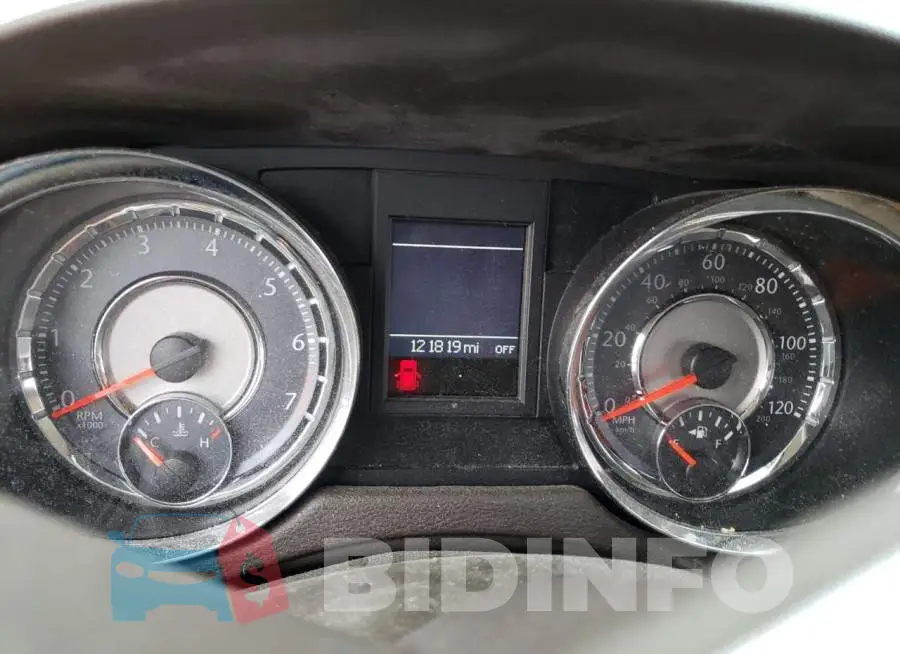 2C4RC1BGXGR286728 Photo# 9