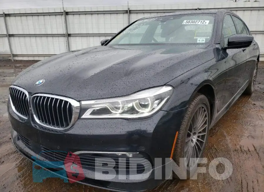 WBA7F2C5XJG856136 Photo# 2