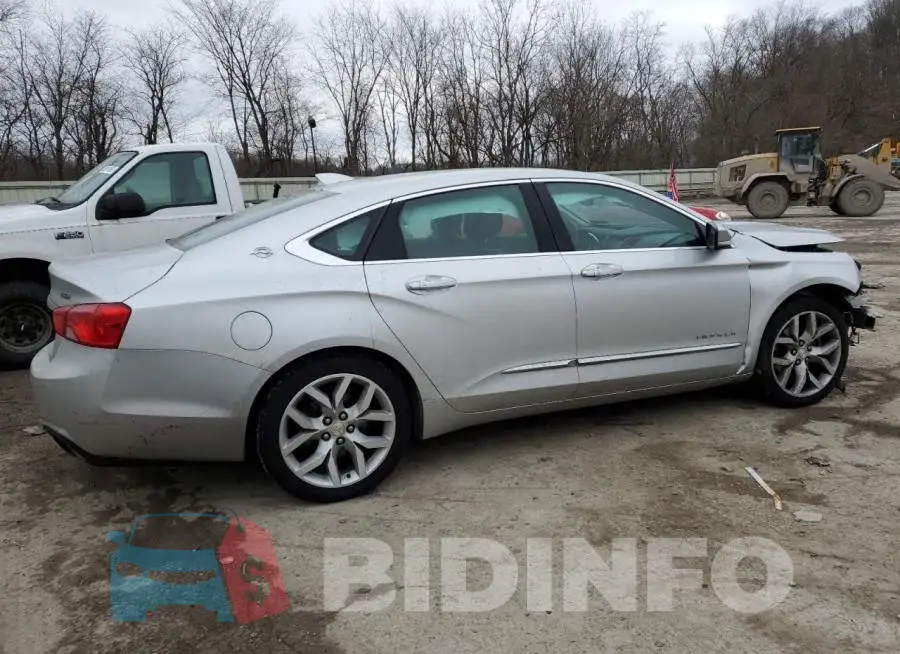 1G1105S36LU108153 Photo# 3