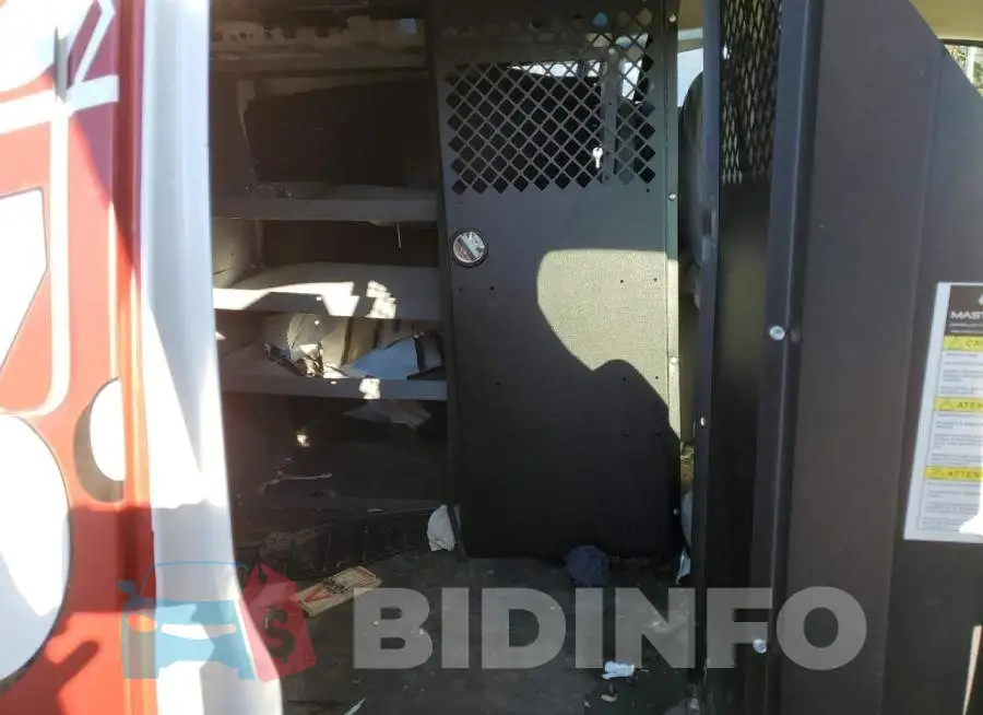 1GCWGAFP8M1231874 Photo# 11