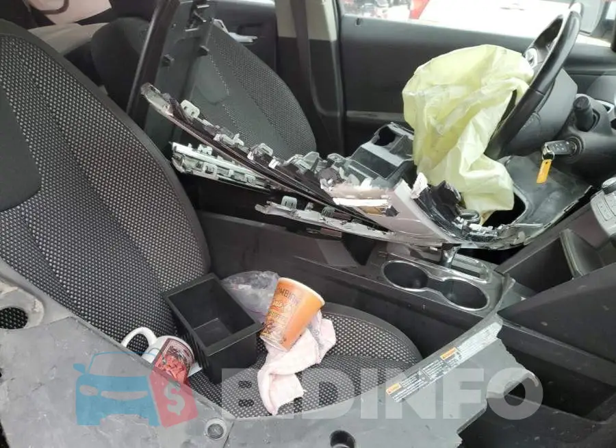 2GNFLFE35G6182617 Photo# 13