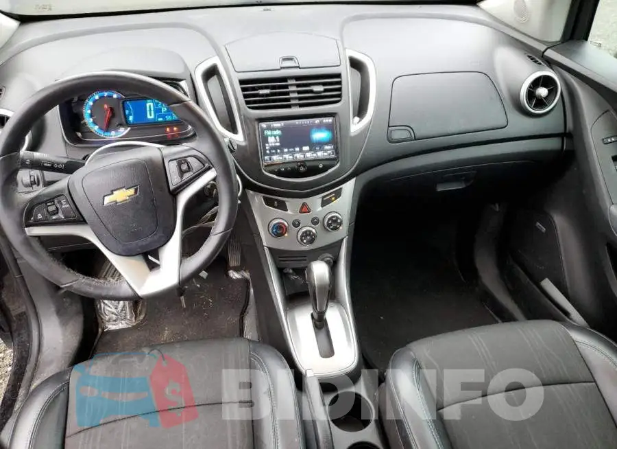 KL7CJRSB4FB178033 Photo# 8