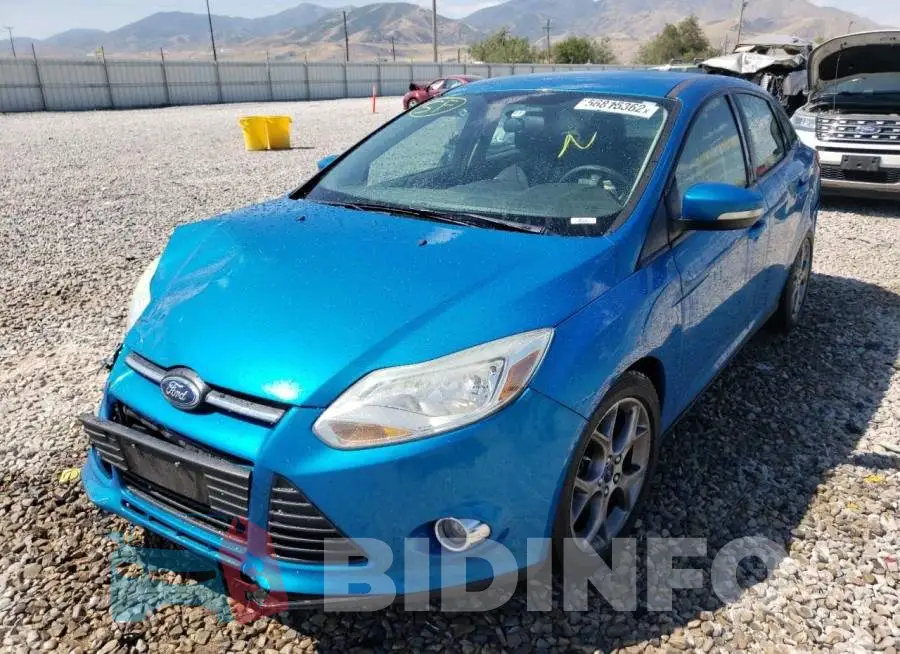 1FADP3F22EL237771 Photo# 2