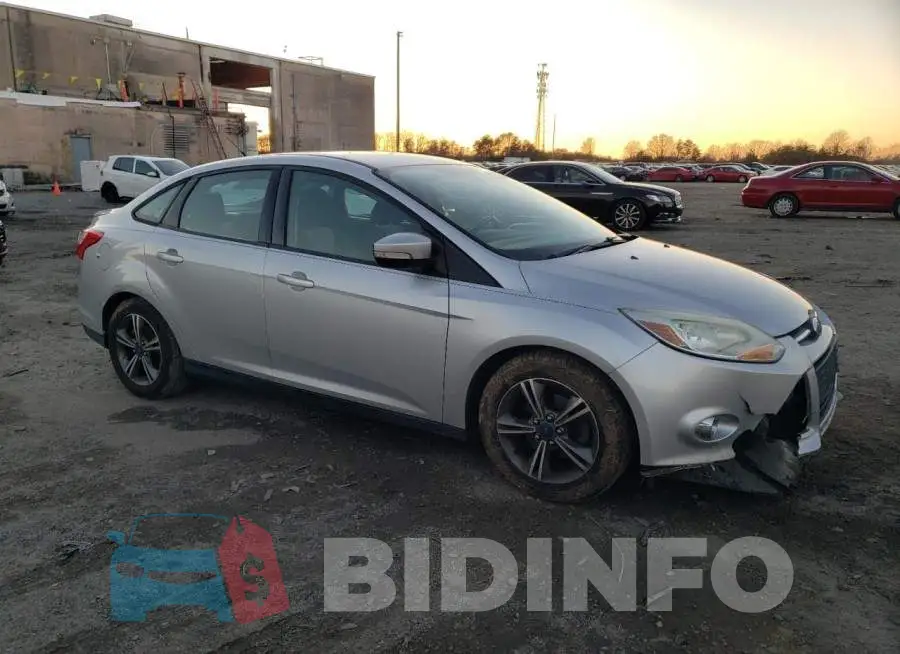 1FADP3F28EL233191 Photo# 4