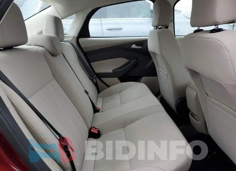 1FADP3F28FL215727 Photo# 6